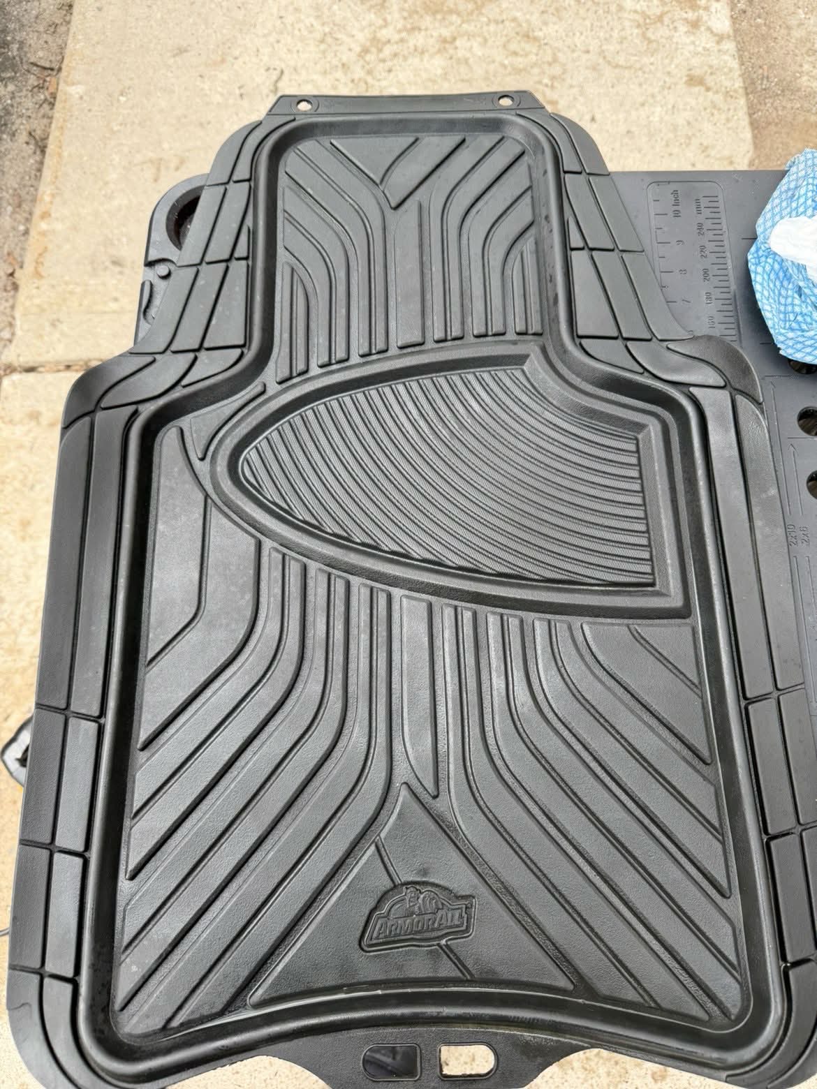 Cleaned floor mat